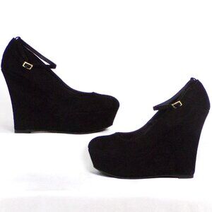 MADDEN GIRL size 7M RAHLEIGH black faux-suede ultra-high-heel platform pumps